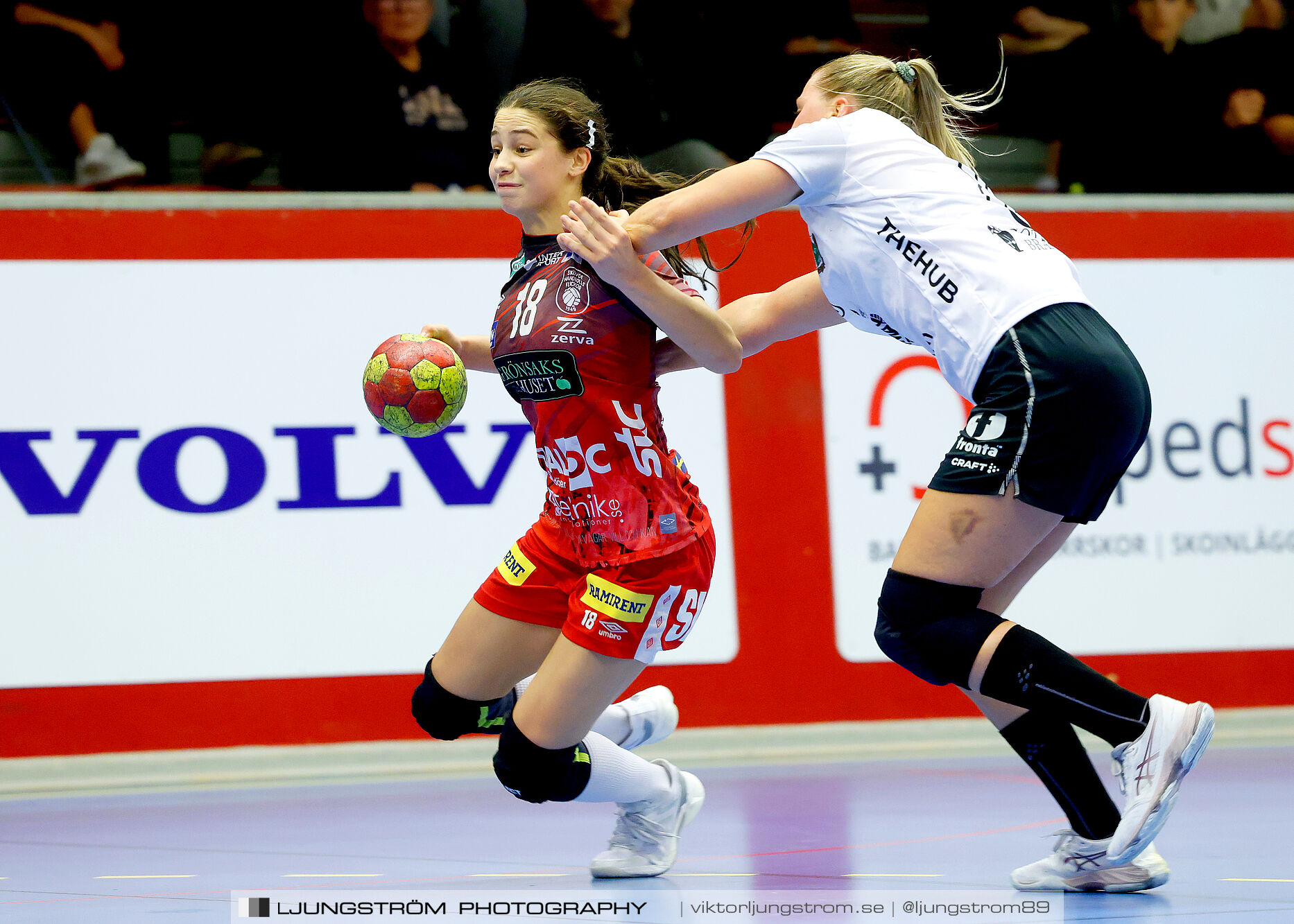 Skövde HF-Önnereds HK 26-27,dam,Skövde Idrottshall,Skövde,Sverige,Handboll,,2024,347835