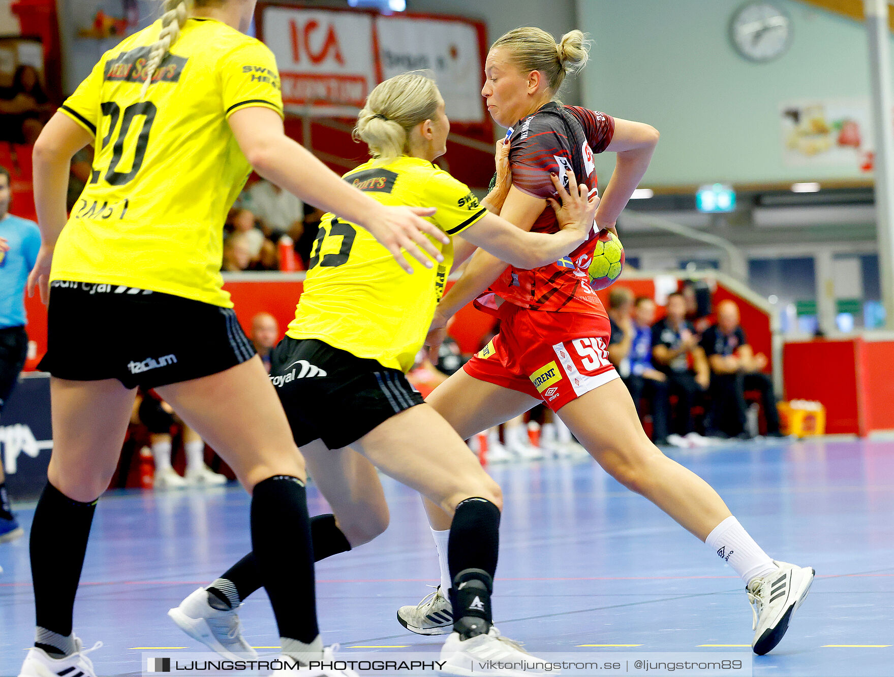 ATG Svenska Cupen 1/8-final Skövde HF-IK Sävehof 25-35,dam,Skövde Idrottshall,Skövde,Sverige,Handboll,,2024,348042