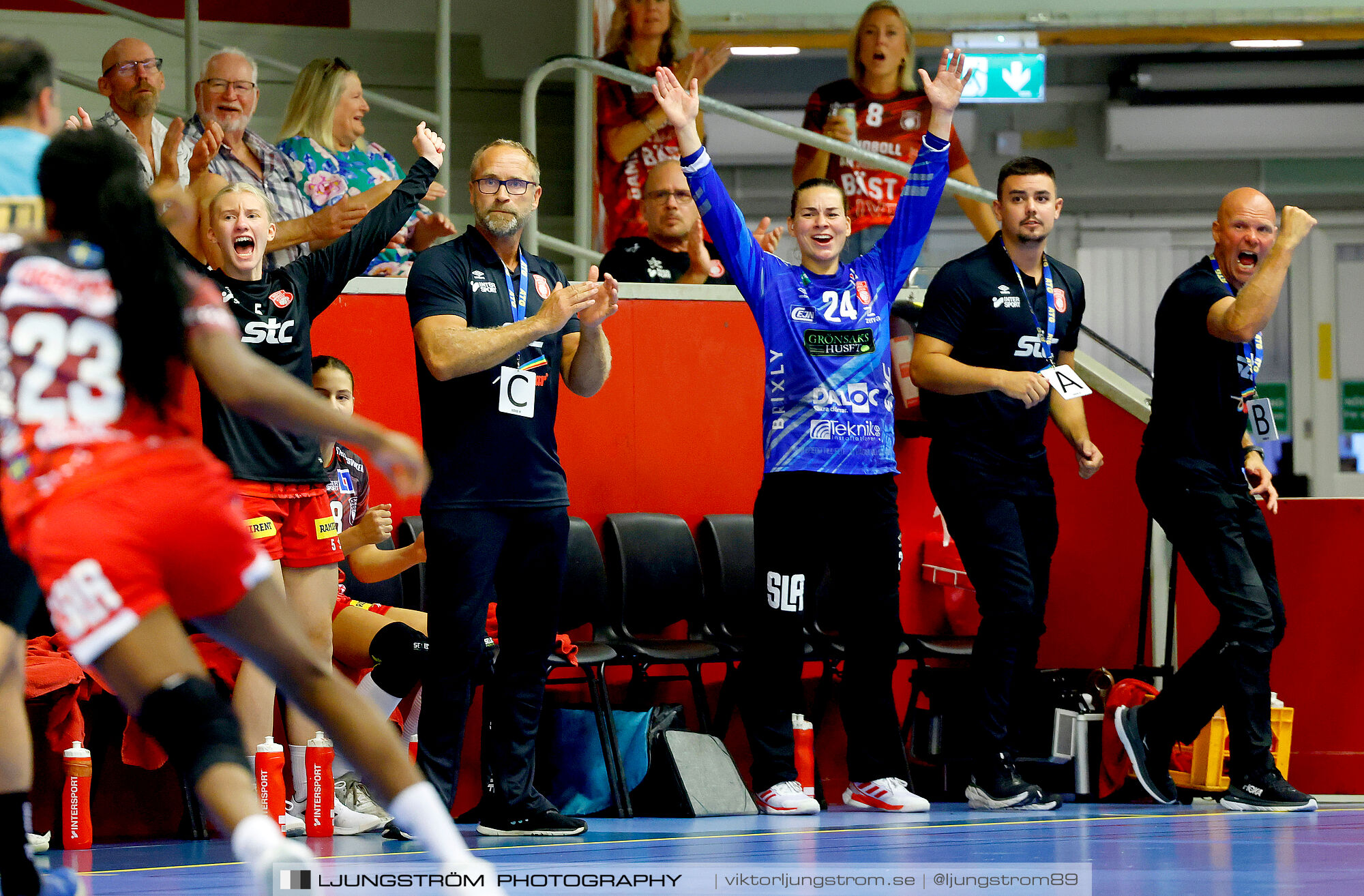 ATG Svenska Cupen 1/8-final Skövde HF-IK Sävehof 25-35,dam,Skövde Idrottshall,Skövde,Sverige,Handboll,,2024,348062