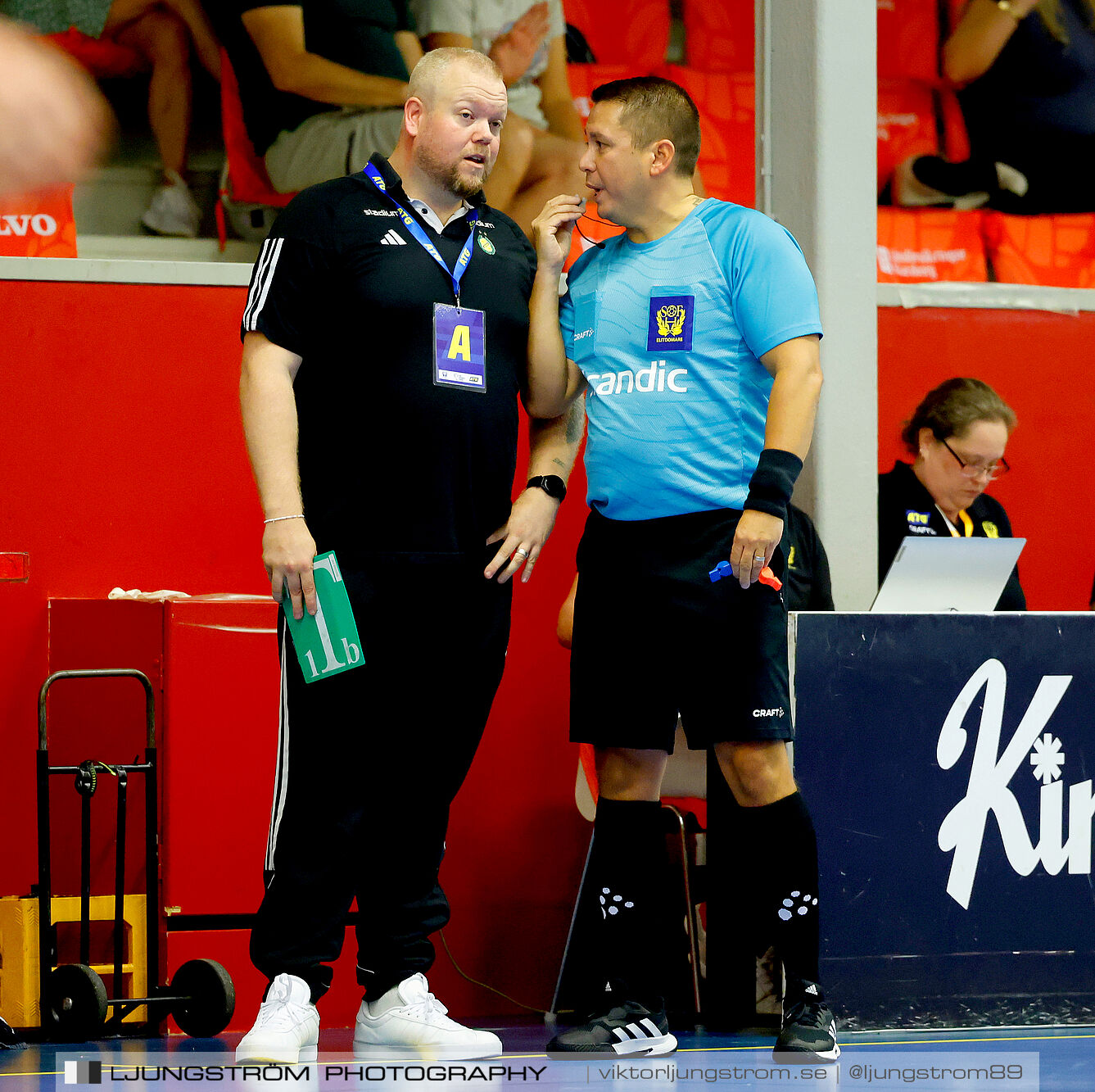 ATG Svenska Cupen 1/8-final Skövde HF-IK Sävehof 25-35,dam,Skövde Idrottshall,Skövde,Sverige,Handboll,,2024,348072