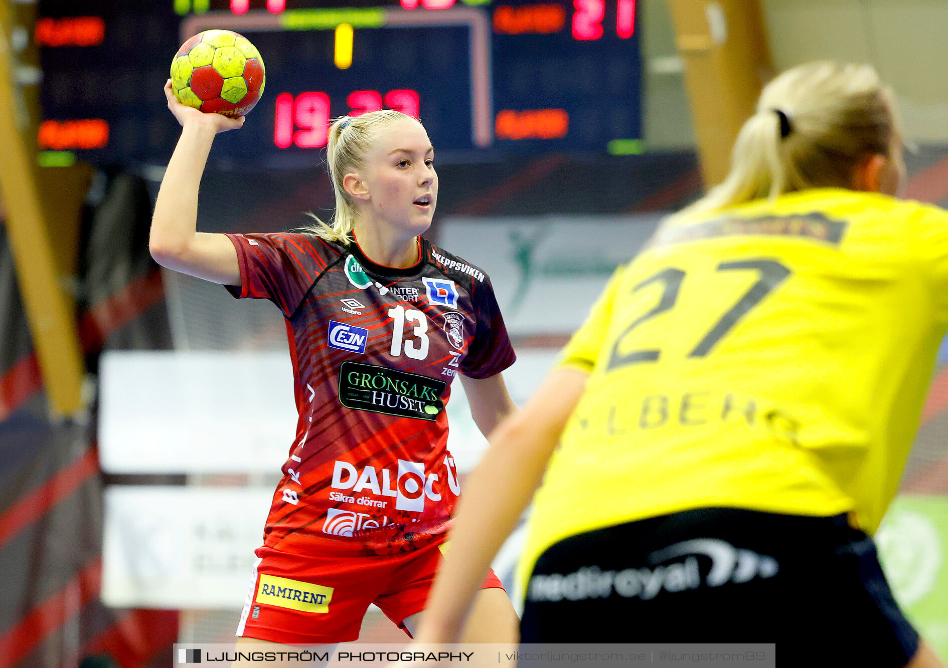 ATG Svenska Cupen 1/8-final Skövde HF-IK Sävehof 25-35,dam,Skövde Idrottshall,Skövde,Sverige,Handboll,,2024,348074