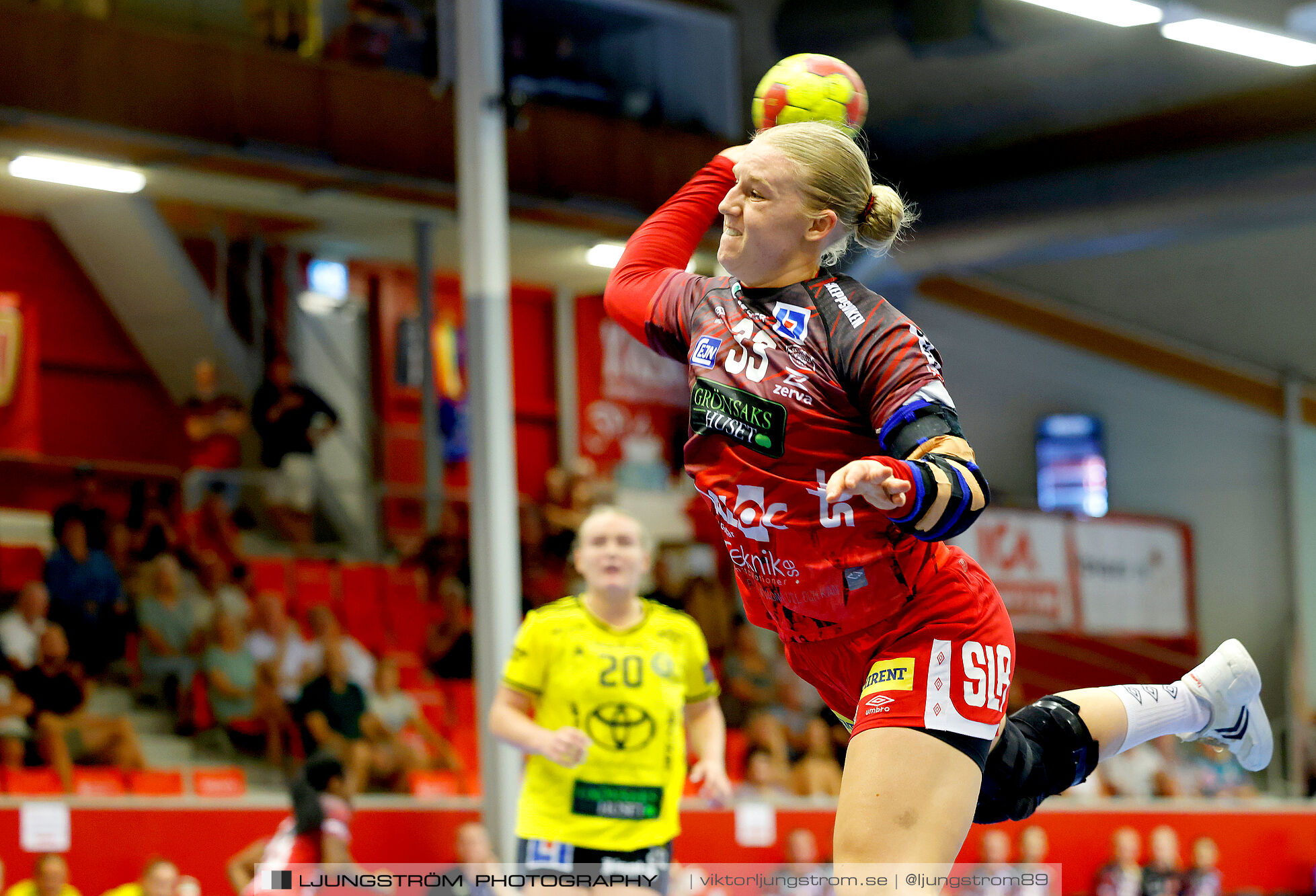 ATG Svenska Cupen 1/8-final Skövde HF-IK Sävehof 25-35,dam,Skövde Idrottshall,Skövde,Sverige,Handboll,,2024,348078