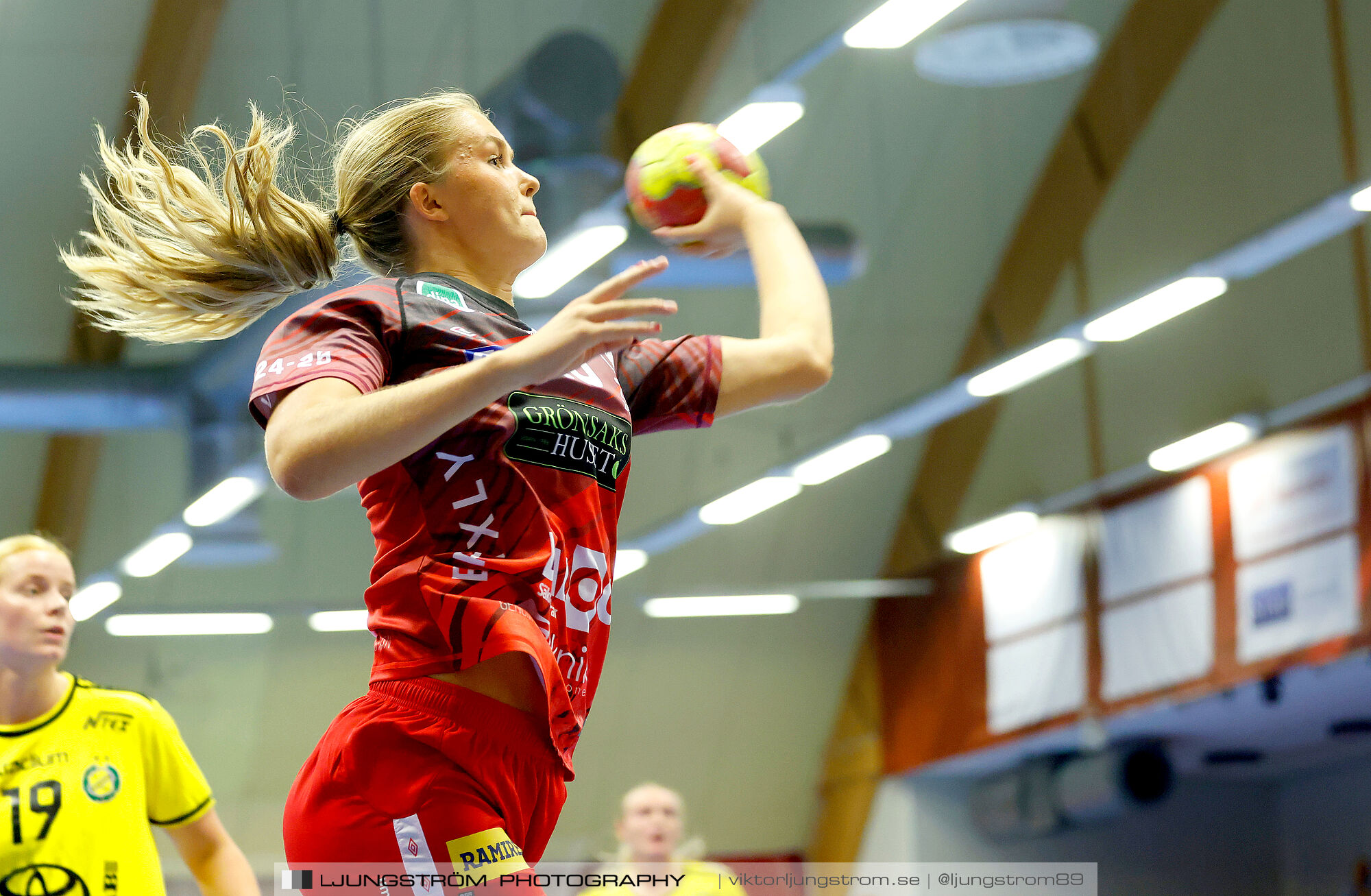 ATG Svenska Cupen 1/8-final Skövde HF-IK Sävehof 25-35,dam,Skövde Idrottshall,Skövde,Sverige,Handboll,,2024,348103