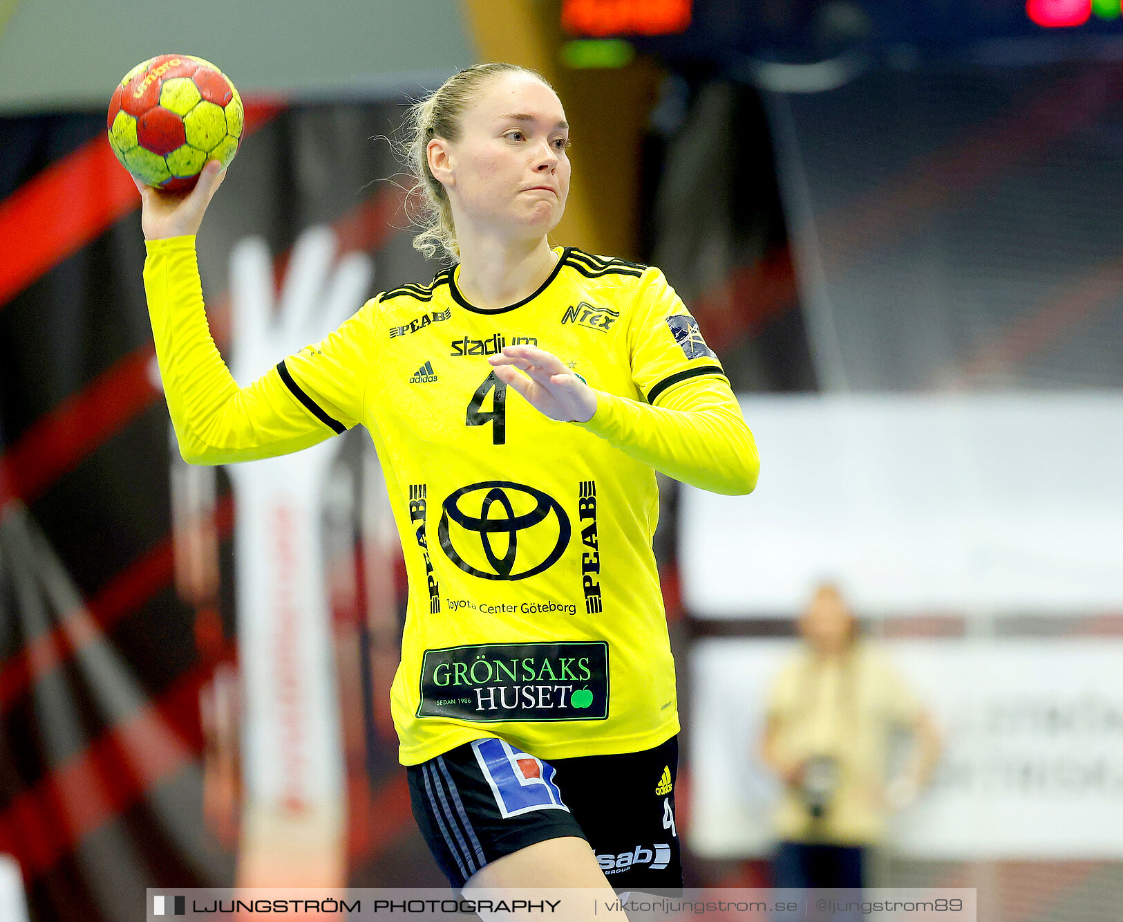 ATG Svenska Cupen 1/8-final Skövde HF-IK Sävehof 25-35,dam,Skövde Idrottshall,Skövde,Sverige,Handboll,,2024,348151