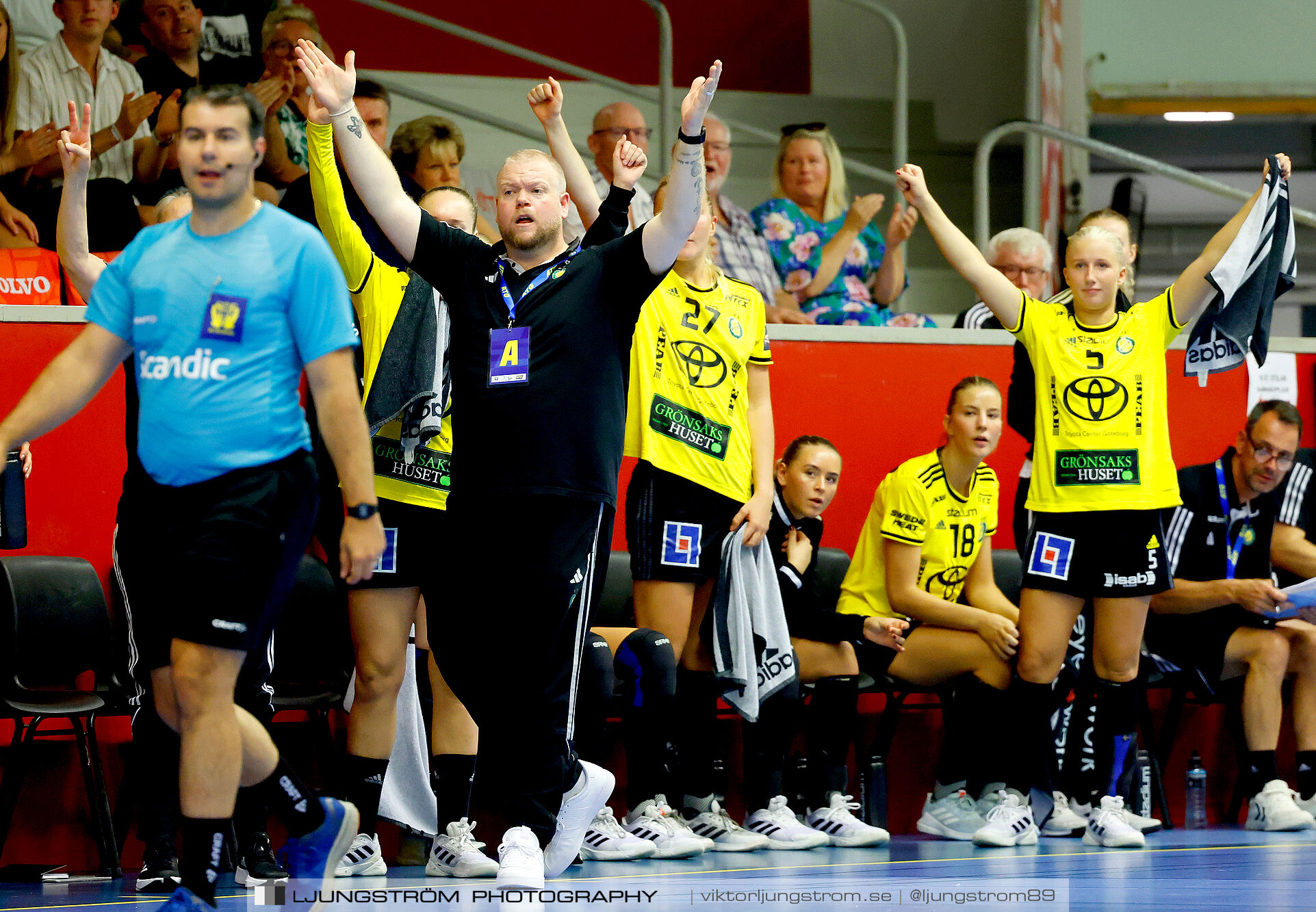 ATG Svenska Cupen 1/8-final Skövde HF-IK Sävehof 25-35,dam,Skövde Idrottshall,Skövde,Sverige,Handboll,,2024,348166