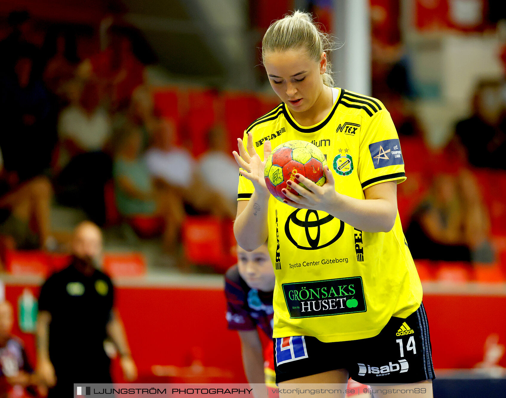 ATG Svenska Cupen 1/8-final Skövde HF-IK Sävehof 25-35,dam,Skövde Idrottshall,Skövde,Sverige,Handboll,,2024,348168