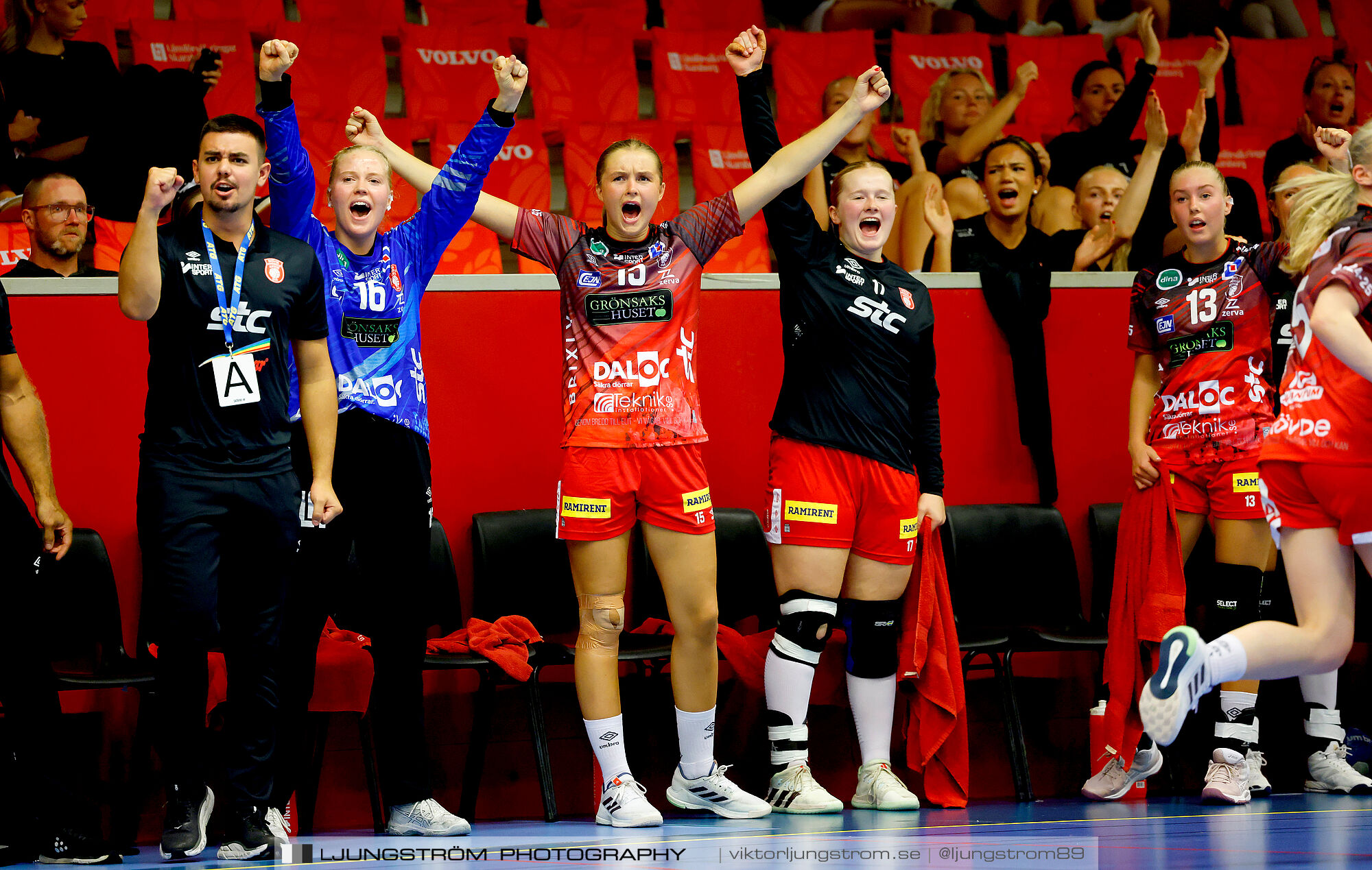 ATG Svenska Cupen 1/8-final Skövde HF-IK Sävehof 25-35,dam,Skövde Idrottshall,Skövde,Sverige,Handboll,,2024,348171