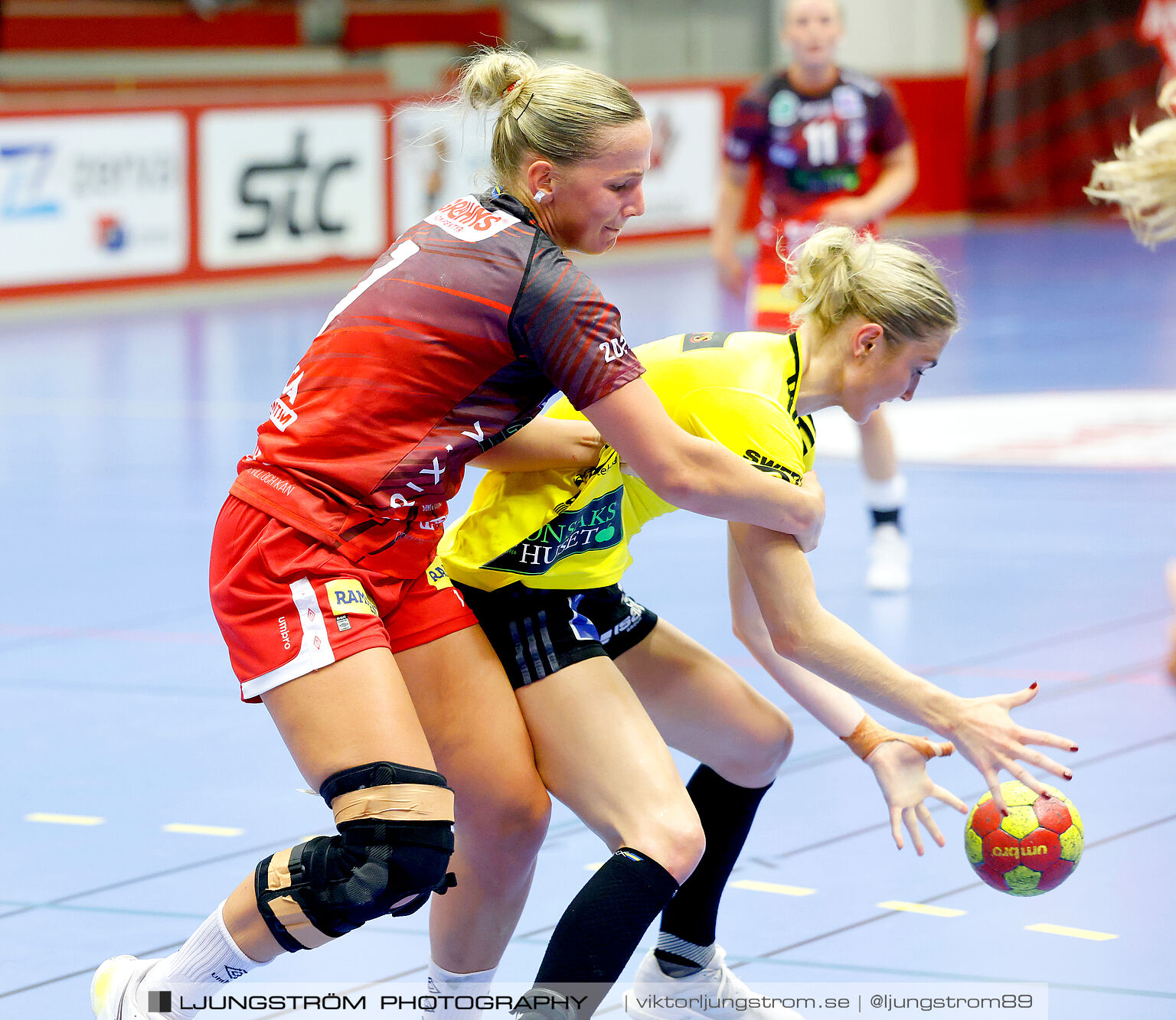 ATG Svenska Cupen 1/8-final Skövde HF-IK Sävehof 25-35,dam,Skövde Idrottshall,Skövde,Sverige,Handboll,,2024,348208