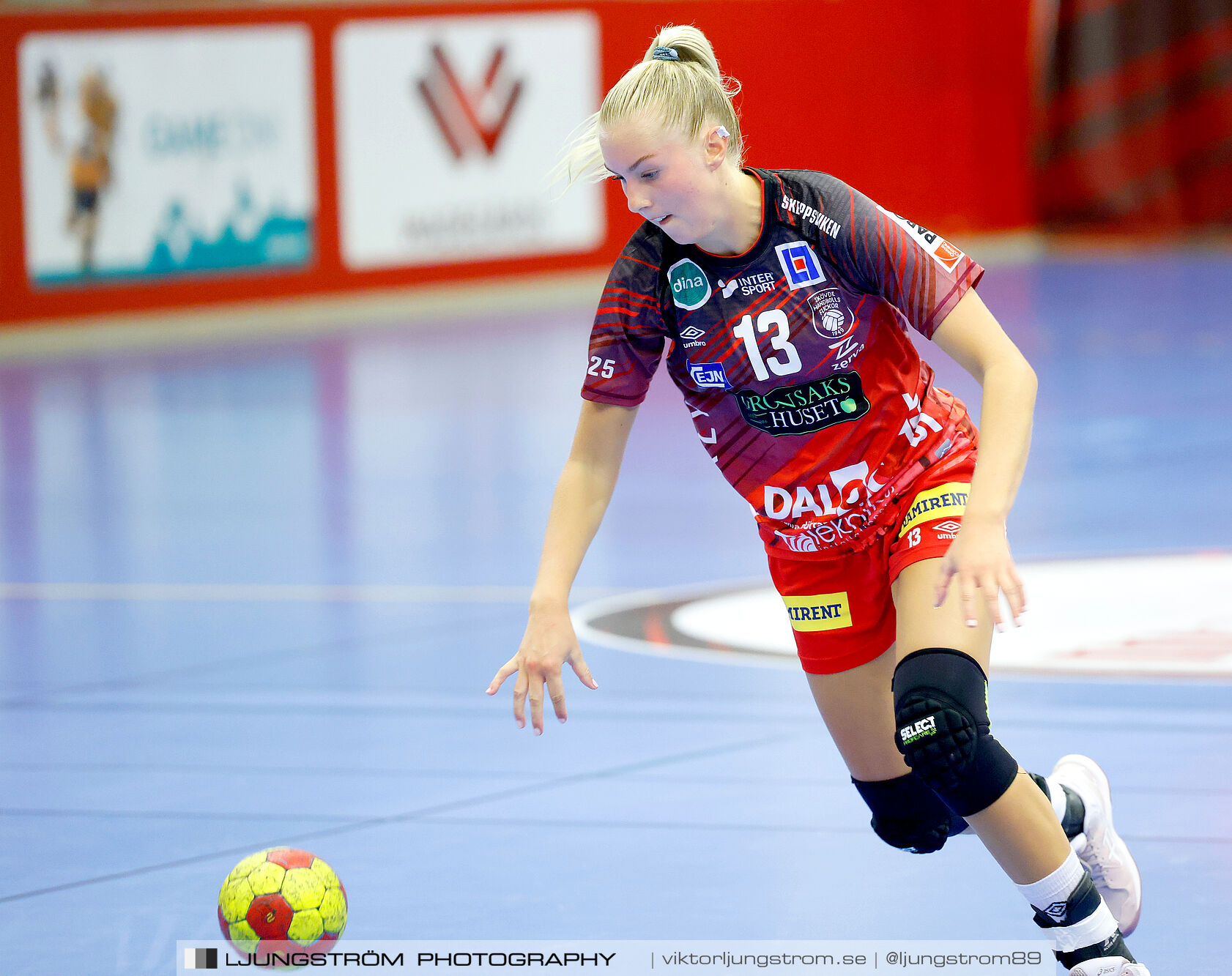 ATG Svenska Cupen 1/8-final Skövde HF-IK Sävehof 25-35,dam,Skövde Idrottshall,Skövde,Sverige,Handboll,,2024,348212