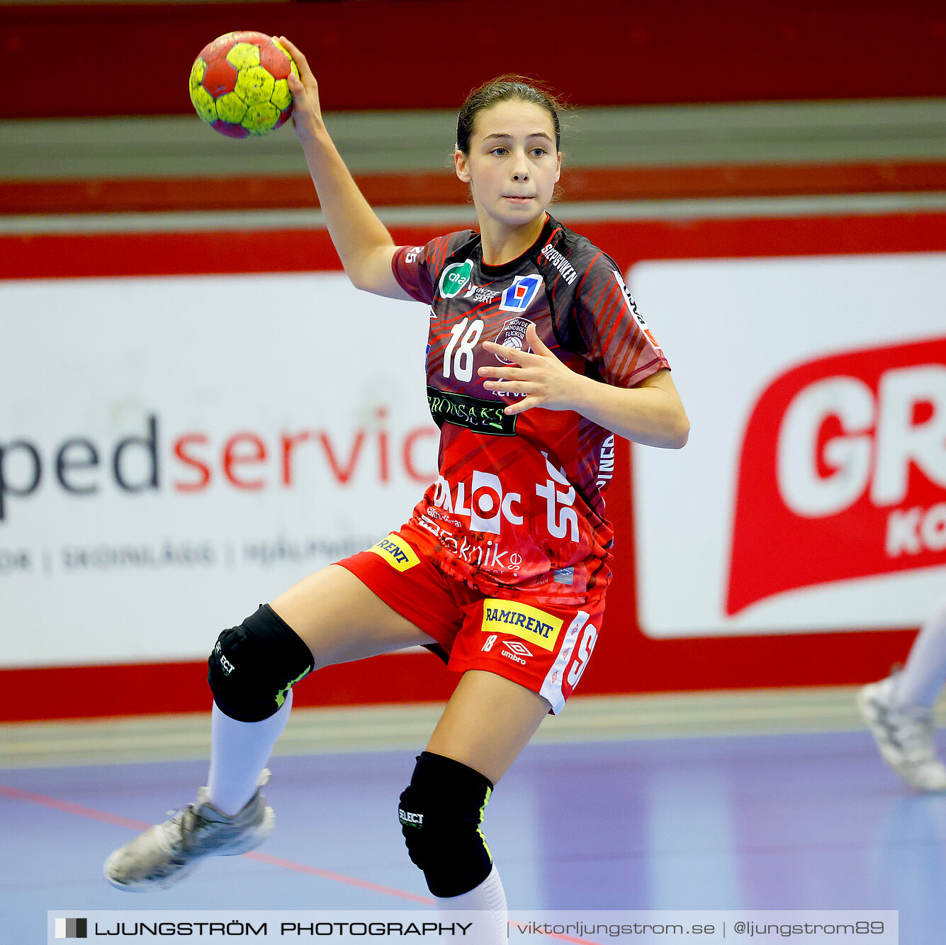 ATG Svenska Cupen 1/8-final Skövde HF-IK Sävehof 25-35,dam,Skövde Idrottshall,Skövde,Sverige,Handboll,,2024,348243