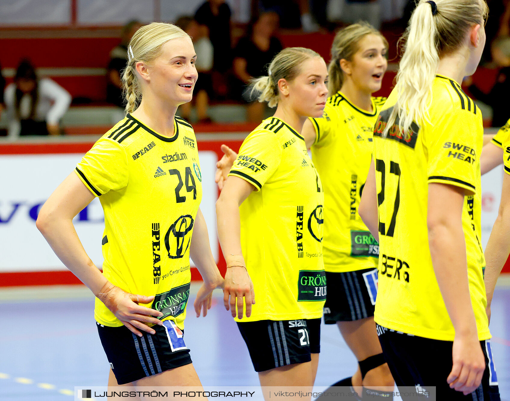 ATG Svenska Cupen 1/8-final Skövde HF-IK Sävehof 25-35,dam,Skövde Idrottshall,Skövde,Sverige,Handboll,,2024,348250